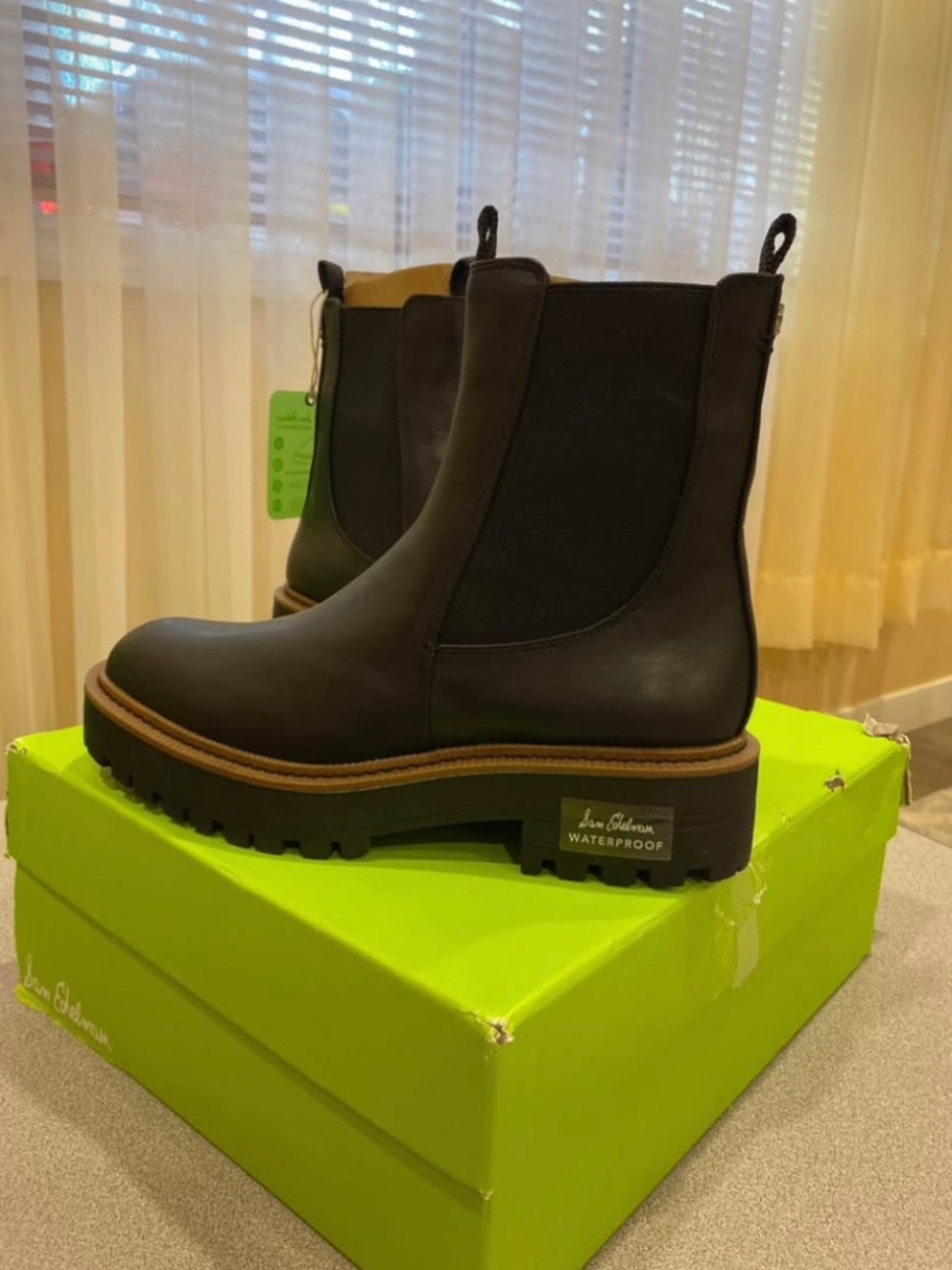 Sam Edelman Waterproof Shoes Laguna size 8